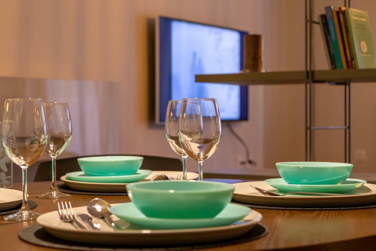 Kleio - Spacious apartment in Glyfada Atenas Exterior foto