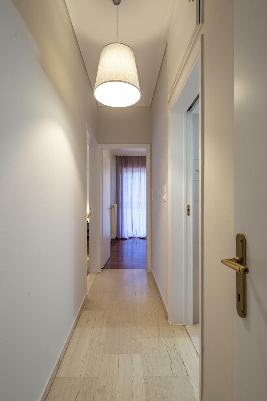 Kleio - Spacious apartment in Glyfada Atenas Exterior foto